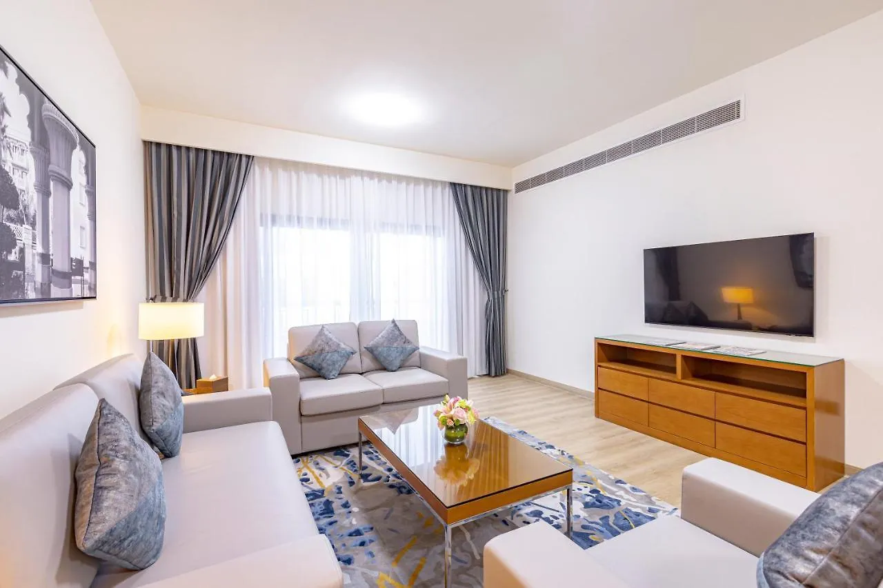 Golden Sands Suites Dubai 0*,