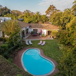 hillingdale-on-alexandra.hotels-capetown.com/