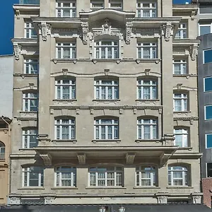 زيارة الفندق